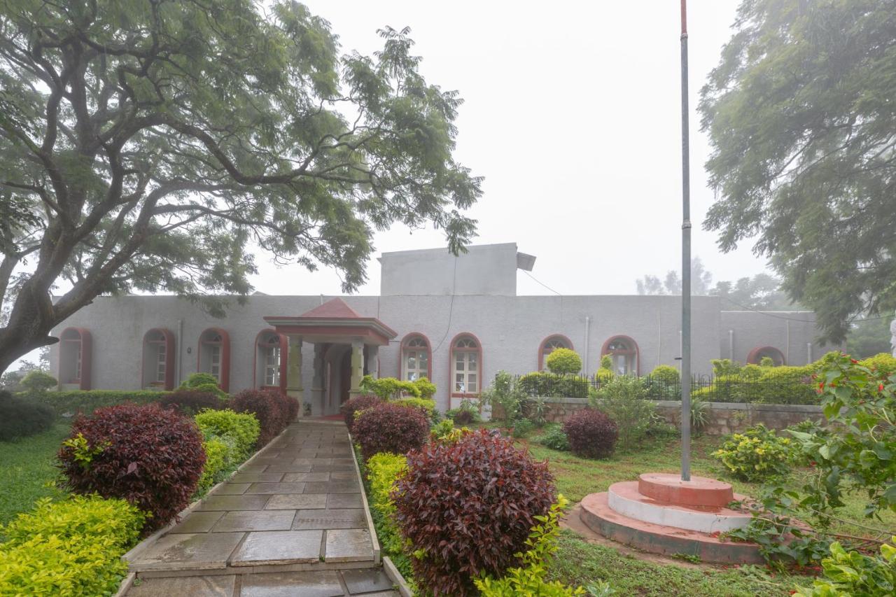 Kstdc Hotel Mayura Pine Top Nandi Hills Exterior photo
