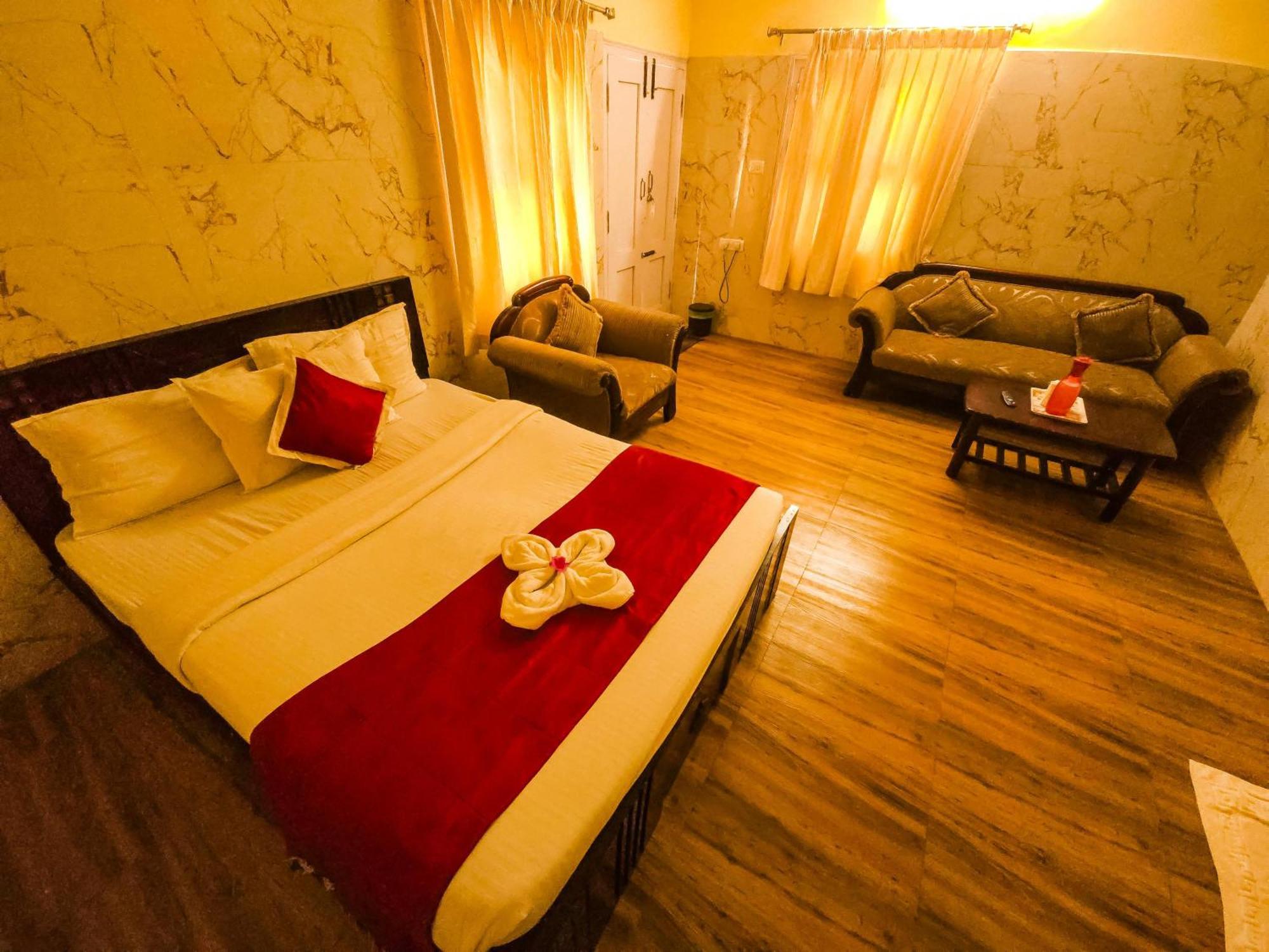 Kstdc Hotel Mayura Pine Top Nandi Hills Exterior photo